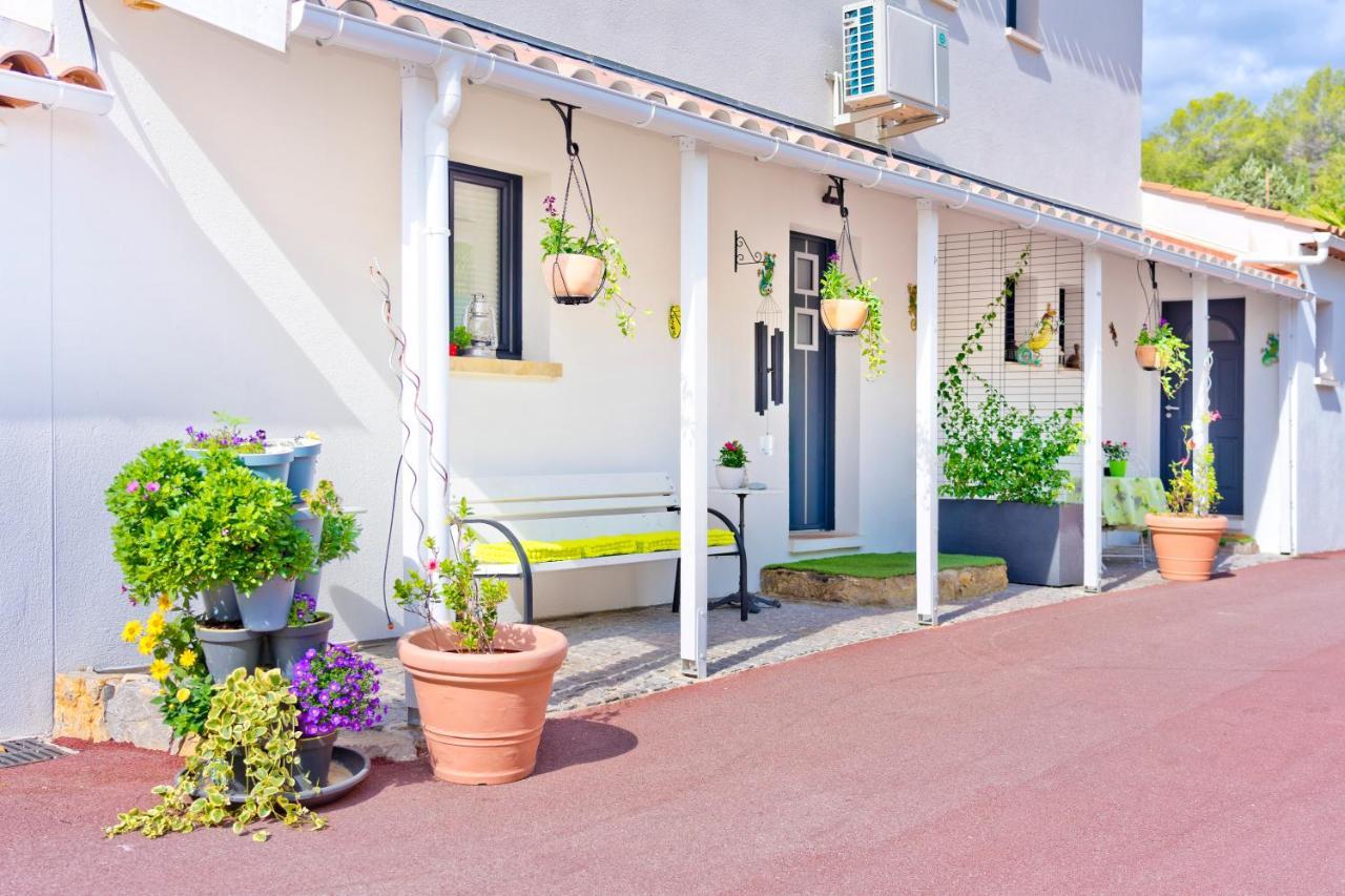Villa Quietude Bagnols-en-Forêt Exterior foto